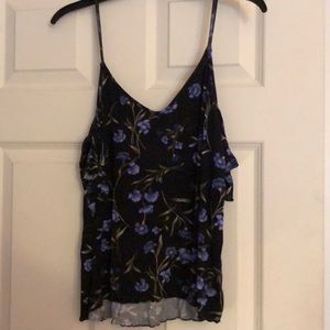 cut out shoulder floral tank top